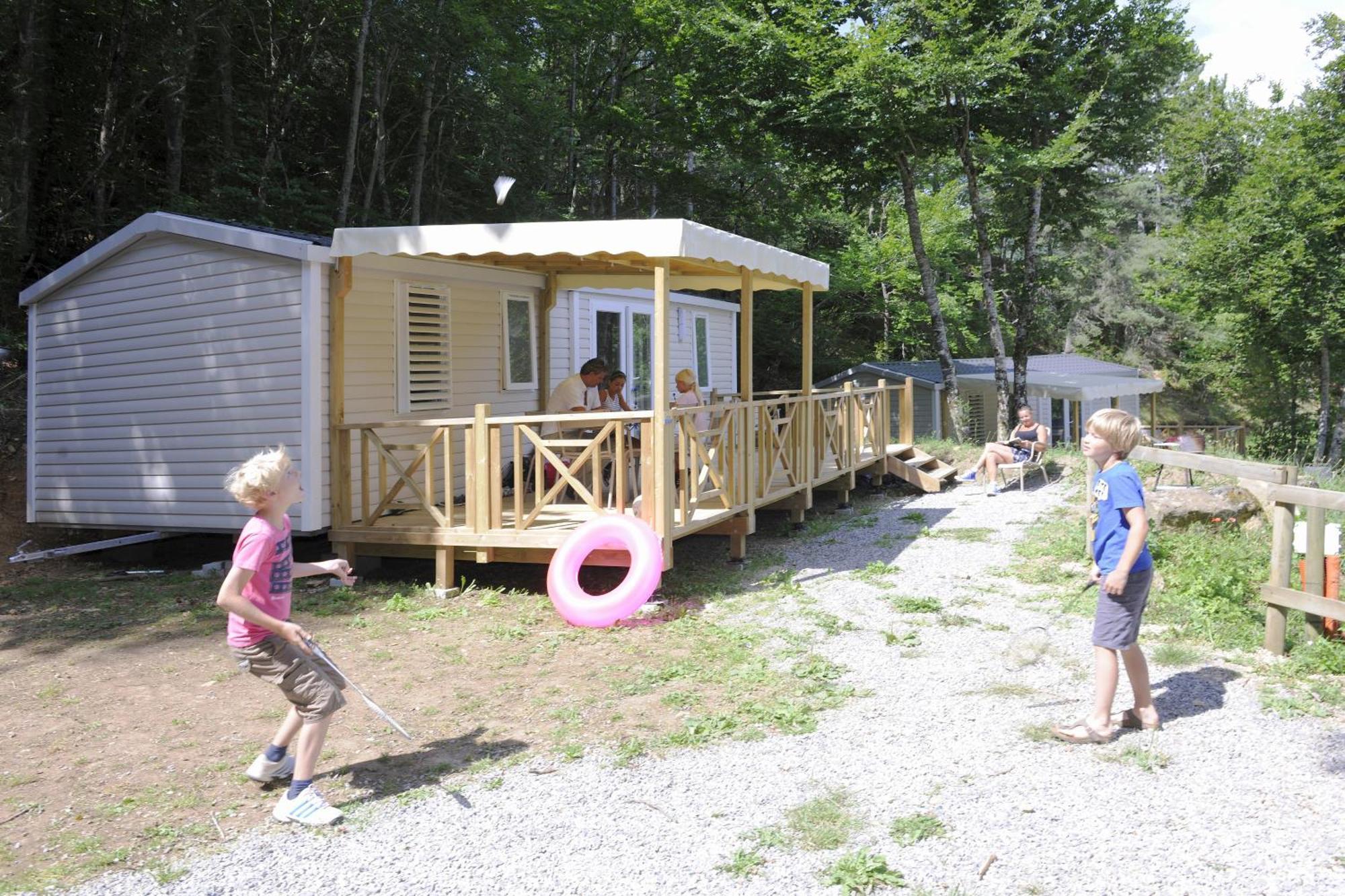 Camping Rcn Val De Cantobre Oda fotoğraf